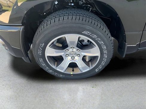 New 2026 RAM 1500 Express image 11
