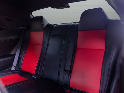 Used 2021 Dodge Challenger R/T Scat Pack RWD image 41