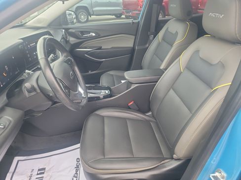 Certified 2025 Chevrolet Trax ACTIV w/ Driver Confidence Package image 13