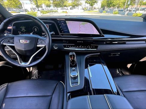 Used 2024 Cadillac Escalade Sport w/ LPO, ONYX Package AWD/4WD image 14