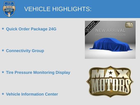 Used 2015 Jeep Wrangler Unlimited Sahara w/ Connectivity Group AWD/4WD image 3