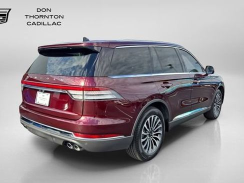Used 2022 Lincoln Aviator AWD w/ Premium Package image 5
