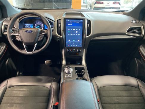 Used 2023 Ford Edge ST-Line image 14