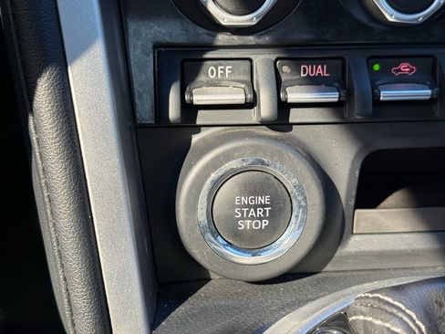 Used 2020 Toyota 86 image 55