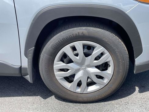 Used 2023 Toyota Corolla Cross L FWD image 22