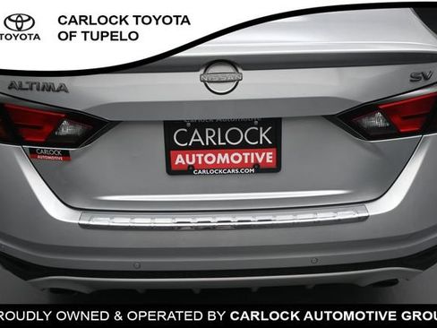 Used 2023 Nissan Altima 2.5 SV w/ SV Premium Package FWD image 13
