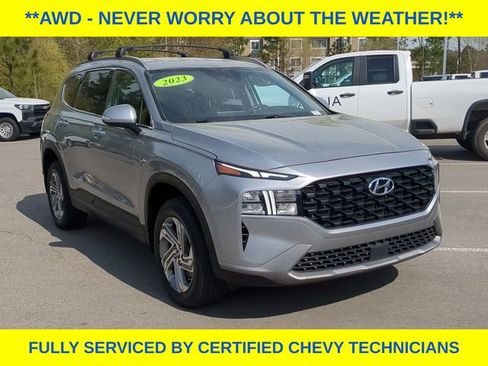Used 2023 Hyundai Santa Fe SEL AWD/4WD image 3