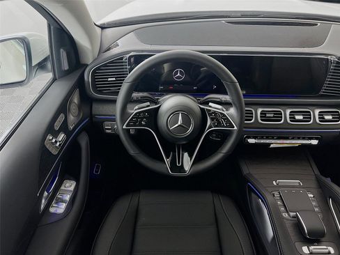 New 2026 Mercedes-Benz GLS 450 4MATIC image 20