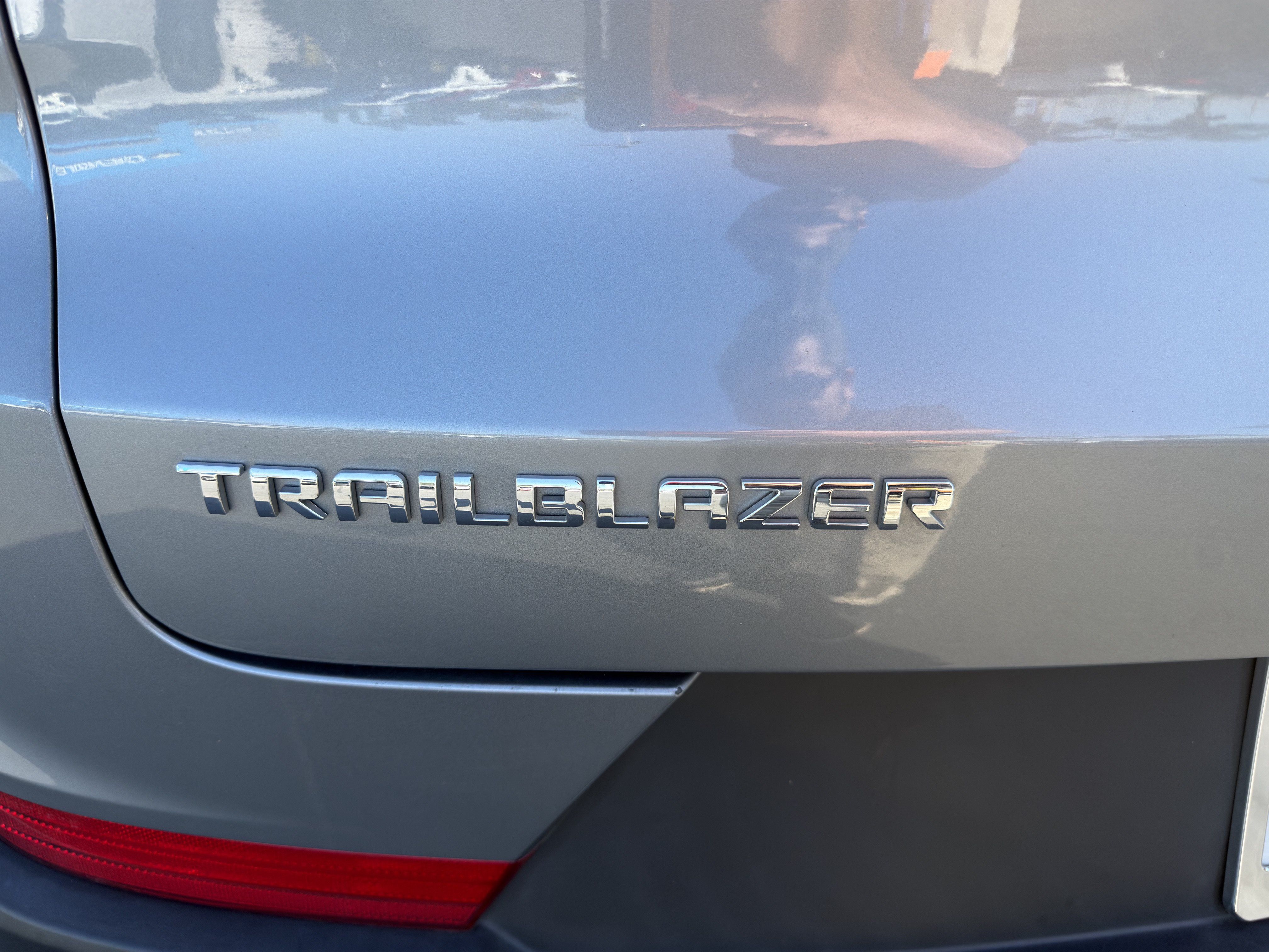 Used 2023 Chevrolet TrailBlazer LT FWD image 36