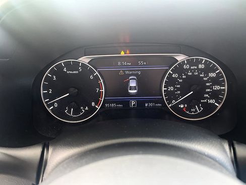 Used 2019 Nissan Altima 2.5 SR FWD image 18