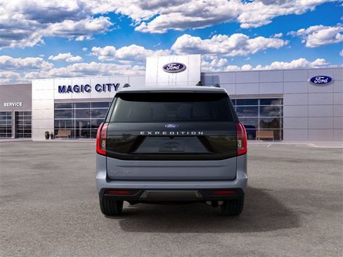 New 2027 Ford Expedition Platinum w/ Driver's Package AWD/4WD image 7