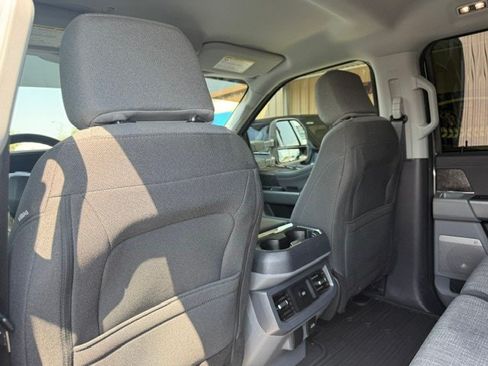 Used 2024 Ford F250 XLT w/ XLT Premium Package AWD/4WD image 8