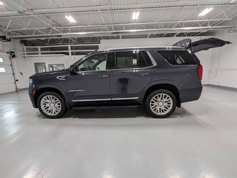 Certified 2023 GMC Yukon Denali w/ LPO, Floor Liner Package AWD/4WD image 12