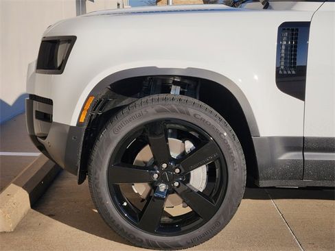 New 2026 Land Rover Defender 130 S image 6