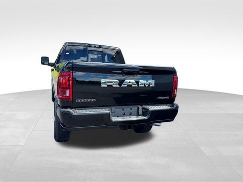New 2026 RAM 2500 Big Horn AWD/4WD image 4
