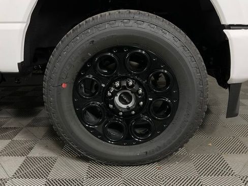 New 2026 Ford F250 Lariat w/ Black Appearance Package image 10