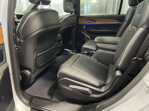 Used 2024 Jeep Grand Cherokee L Summit image 21