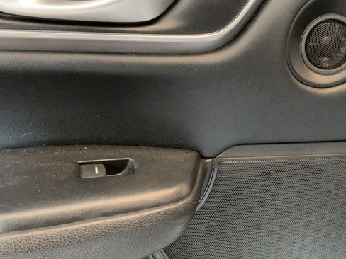 Used 2018 Honda CR-V EX-L image 24