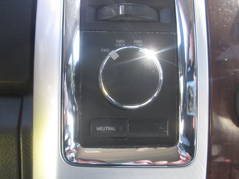 Used 2011 RAM 2500 Laramie AWD/4WD image 19