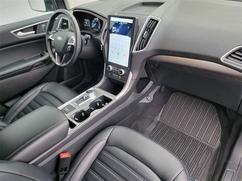 Certified 2024 Ford Edge SEL image 25