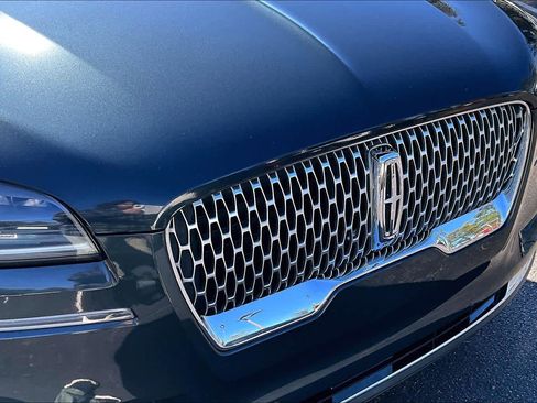 Used 2021 Lincoln Aviator Reserve w/ Equipment Group 201A image 28