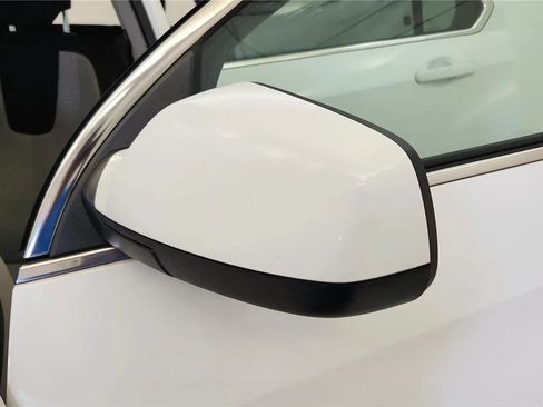 Used 2015 Chevrolet Equinox LT w/ Driver Convenience Package FWD image 18