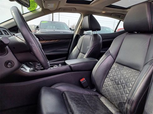 Used 2016 Nissan Maxima Platinum image 8