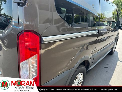 Used 2016 Ford Transit 150 XLT RWD image 6