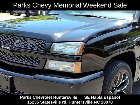 Used 2003 Chevrolet Silverado 1500 SS AWD/4WD image 28