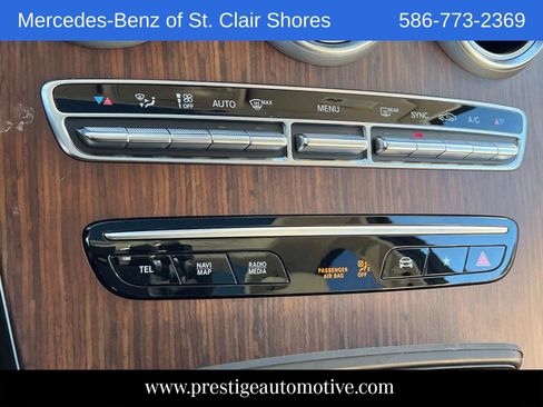 Used 2022 Mercedes-Benz GLC 300 4MATIC image 29