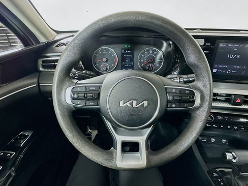 Used 2023 Kia K5 LXS image 11