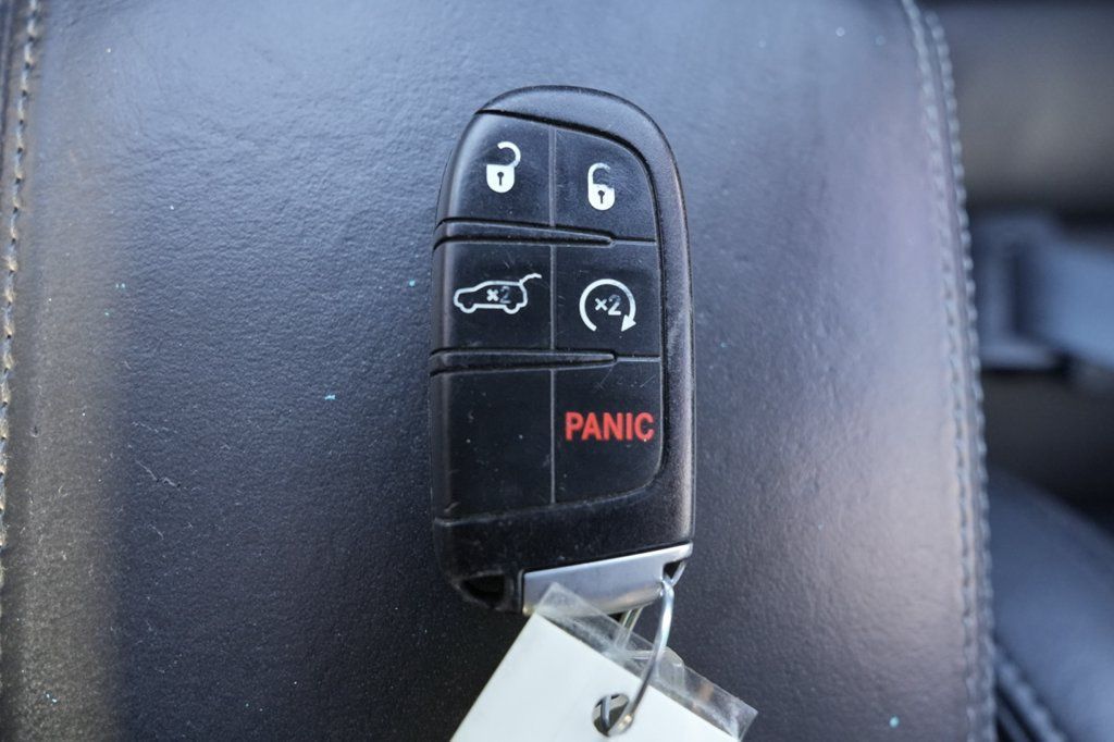 Used 2020 Jeep Grand Cherokee SRT AWD/4WD image 41