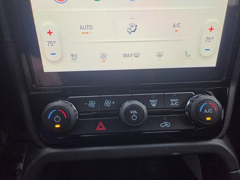 New 2025 Ford Ranger Raptor image 37