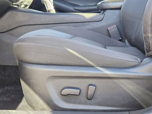 Used 2024 Nissan Altima 2.5 SV image 19