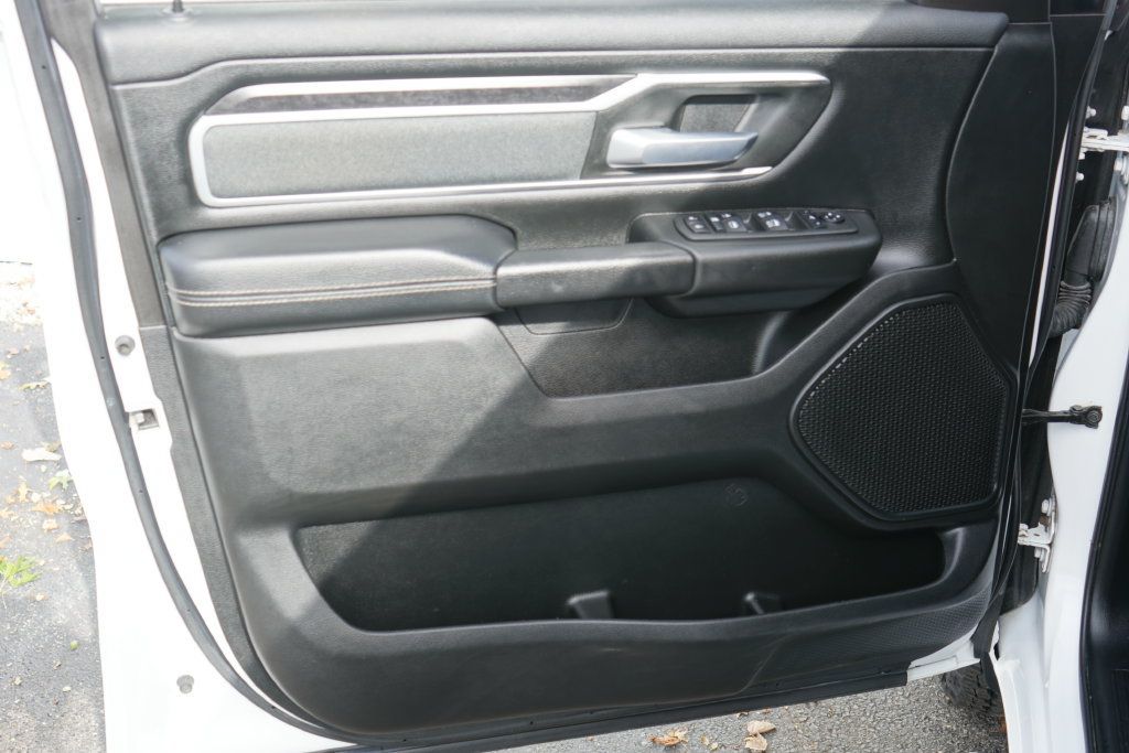 Used 2022 RAM 1500 Big Horn AWD/4WD image 13