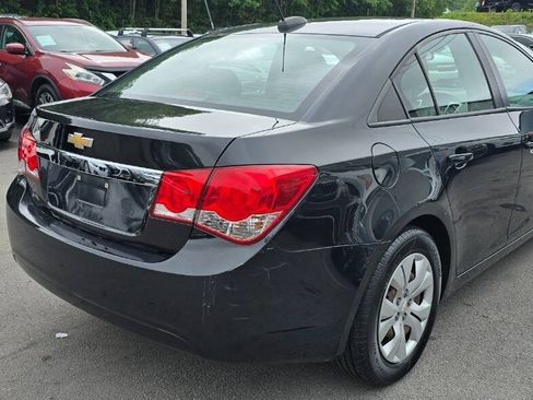 Used 2016 Chevrolet Cruze LS FWD image 6