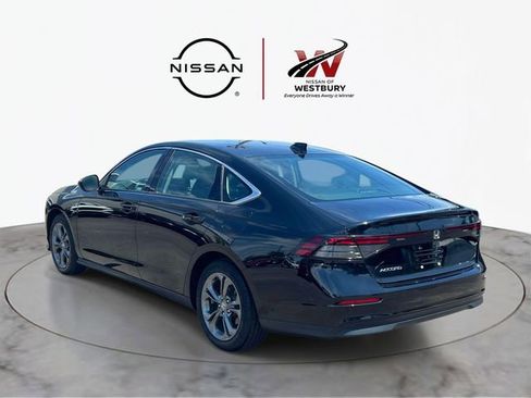 Used 2023 Honda Accord EX image 8