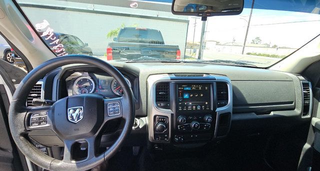 Used 2016 RAM 1500 Classic SLT w/ Trailer & Traction Group AWD/4WD image 9