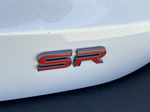 New 2026 Nissan Kicks SR image 6