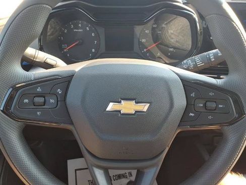 New 2026 Chevrolet Trax LS FWD image 21