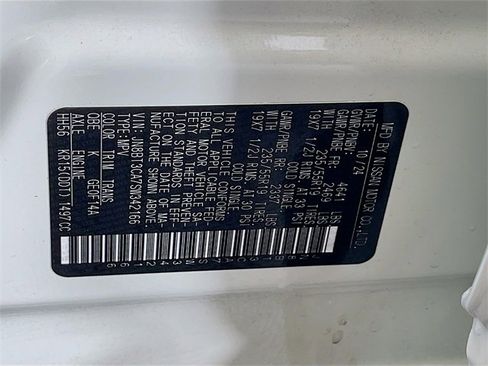 Used 2025 Nissan Rogue SL w/ Tech Package image 34