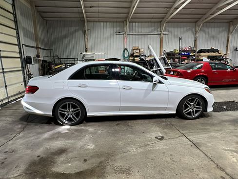 Used 2015 Mercedes-Benz E 350 4MATIC Sedan image 7