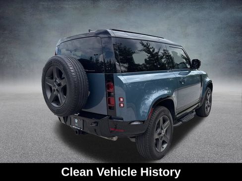 Used 2025 Land Rover Defender 90 X-Dynamic SE AWD/4WD image 6