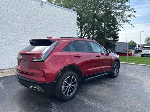Used 2025 Cadillac XT4 Sport w/ Cold Weather Package FWD image 5