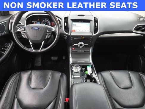 Used 2019 Ford Edge Titanium w/ Canadian Touring Package image 2