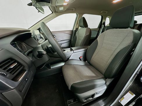 Used 2023 Nissan Rogue SV image 13