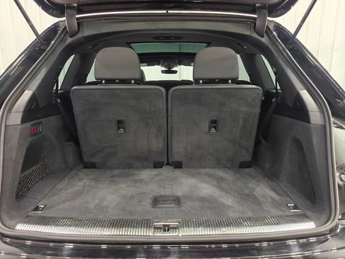 Used 2025 Audi Q7 3.0T Premium Plus AWD/4WD image 36