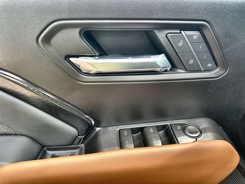 New 2026 GMC Canyon AT4 w/ Technology Plus Package AWD/4WD image 22