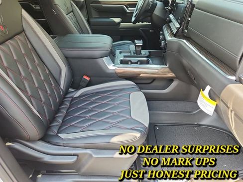 New 2025 Chevrolet Silverado 1500 RST image 15