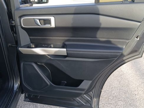 Used 2020 Ford Explorer XLT w/ Equipment Group 202A image 57